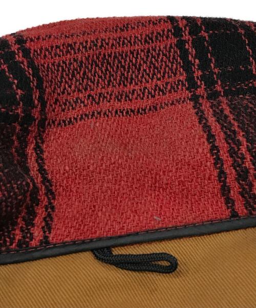 LEVI'S（リーバイス）LEVI'S (リーバイス) マッキーノジャケット ブラック×レッド サイズ:MEDIUMの古着・服飾アイテム