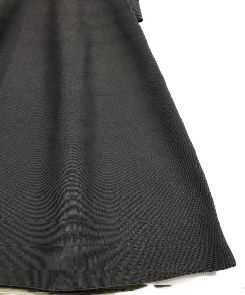 PLST（プラステ）PLST (プラステ) ホールガーメントRニットVネックフレアワンピース グレー サイズ:Sの古着・服飾アイテム