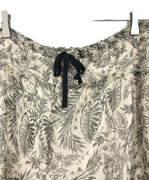 BEARDSLEY（ビアズリー）BEARDSLEY (ビアズリー) サラサ柄シアーパンツ ベージュ サイズ:Fの古着・服飾アイテム