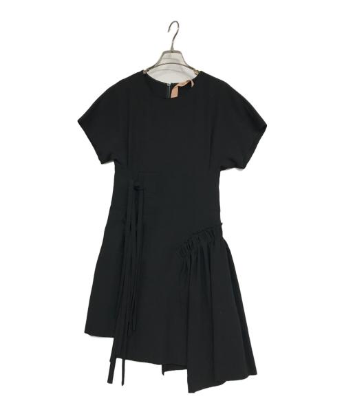 N°21（ヌメロヴェントゥーノ）N°21 (ヌメロヴェントゥーロ) 半袖デザインワンピース ブラック サイズ:40の古着・服飾アイテム