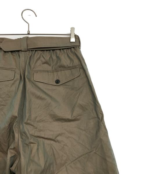 JOURNAL STANDARD relume（ジャーナルスタンダード レリューム）JOURNAL STANDARD relume (ジャーナルスタンダード レリューム) シャンブレーギャバジン ベルテッドスラックス ブラウン サイズ:Mの古着・服飾アイテム