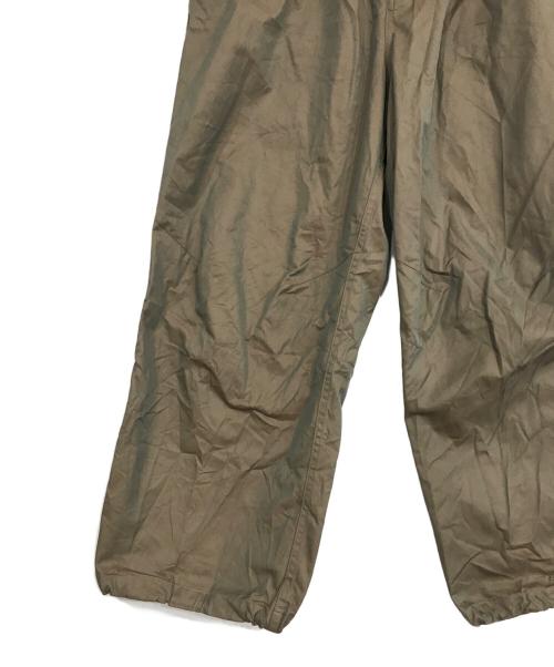 JOURNAL STANDARD relume（ジャーナルスタンダード レリューム）JOURNAL STANDARD relume (ジャーナルスタンダード レリューム) シャンブレーギャバジン ベルテッドスラックス ブラウン サイズ:Mの古着・服飾アイテム