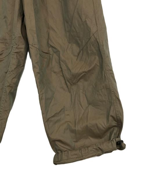 JOURNAL STANDARD relume（ジャーナルスタンダード レリューム）JOURNAL STANDARD relume (ジャーナルスタンダード レリューム) シャンブレーギャバジン ベルテッドスラックス ブラウン サイズ:Mの古着・服飾アイテム