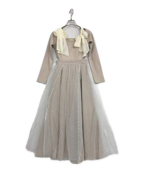 Resexxy（リゼクシー）RESEXXY (リゼクシー) シャイニーフレアワンピース ベージュ サイズ:FREEの古着・服飾アイテム