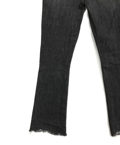 mother（マザー）mother (マザー) カットオフフレアデニム ブラック サイズ:26の古着・服飾アイテム