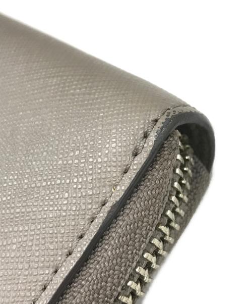 TORY BURCH（トリーバーチ）TORY BURCH (トリーバーチ) 長財布 ベージュの古着・服飾アイテム