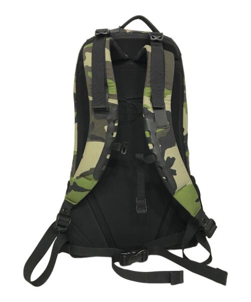ARC'TERYX（アークテリクス）ARC'TERYX (アークテリクス) BEAMS (ビームス) ARRO 22/バックパック カーキの古着・服飾アイテム