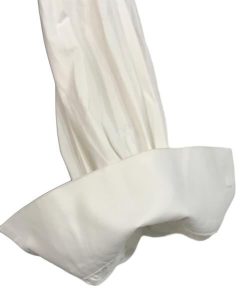 icB（アイシービー）icB (アイシービー) クロスコンビ シャツドッキング ニットワンピース ホワイト×ブラック サイズ:Sの古着・服飾アイテム