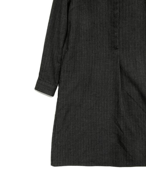 FRED PERRY（フレッドペリー）FRED PERRY (フレッドペリー) シャツワンピース グレー サイズ:SZIE 8の古着・服飾アイテム