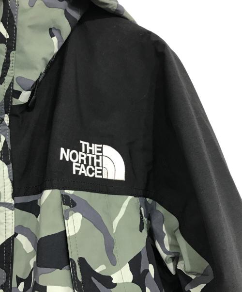 THE NORTH FACE（ザ ノース フェイス）THE NORTH FACE (ザ ノース フェイス) Novelty Mountain Light Jacket ブラック×グリーン サイズ:Sの古着・服飾アイテム