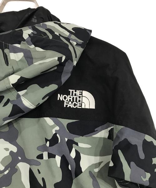 THE NORTH FACE（ザ ノース フェイス）THE NORTH FACE (ザ ノース フェイス) Novelty Mountain Light Jacket ブラック×グリーン サイズ:Sの古着・服飾アイテム