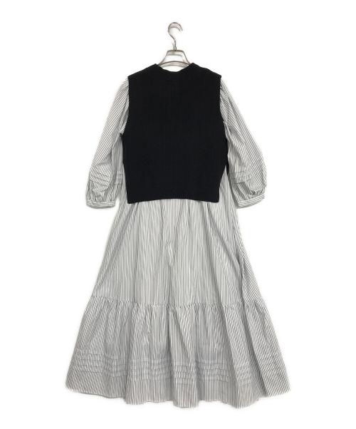 JUSGLITTY（ジャスグリッティー）JUSGLITTY (ジャスグリッティー) シャツワンピ×ベストセット ホワイト×ブラック サイズ:2の古着・服飾アイテム