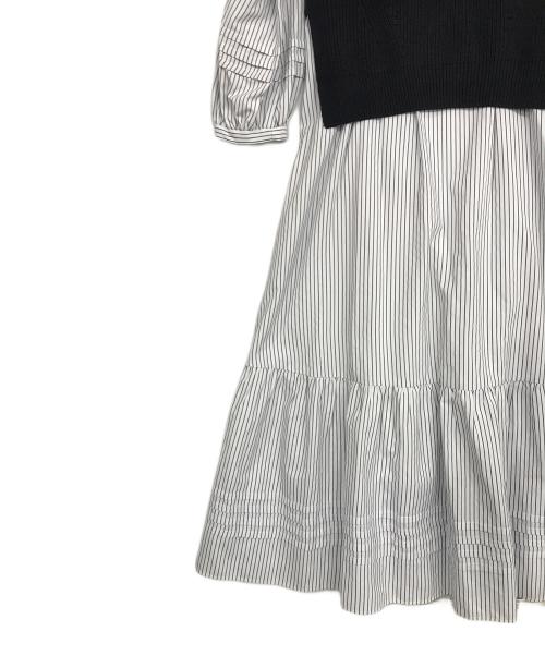 JUSGLITTY（ジャスグリッティー）JUSGLITTY (ジャスグリッティー) シャツワンピ×ベストセット ホワイト×ブラック サイズ:2の古着・服飾アイテム