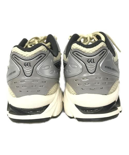 asics（アシックス）asics (アシックス) GEL-KAYANO 14 シルバー サイズ:28cmの古着・服飾アイテム