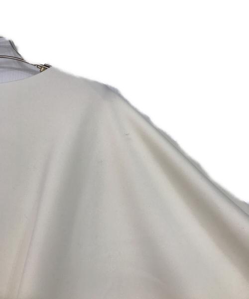 atelier brugge（アトリエ ブルージュ）atelier brugge (アトリエ ブルージュ) ドロップショルダープルオーバー ホワイト サイズ:Fの古着・服飾アイテム