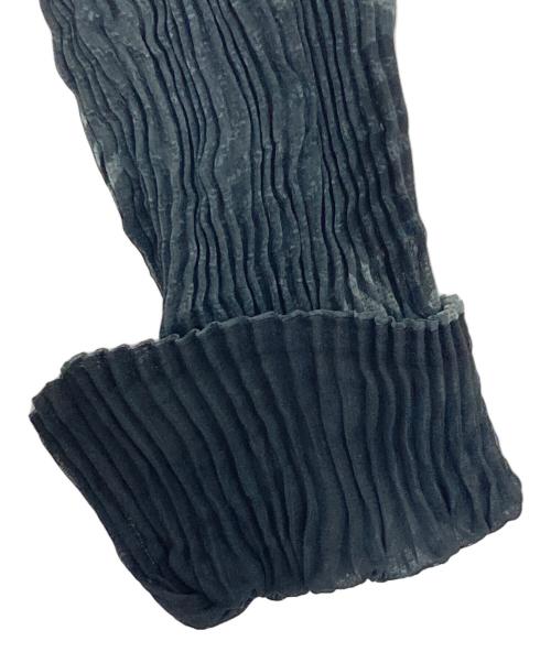 ISSEY MIYAKE（イッセイミヤケ）ISSEY MIYAKE (イッセイミヤケ) プリーツシャツ グレー サイズ:2の古着・服飾アイテム