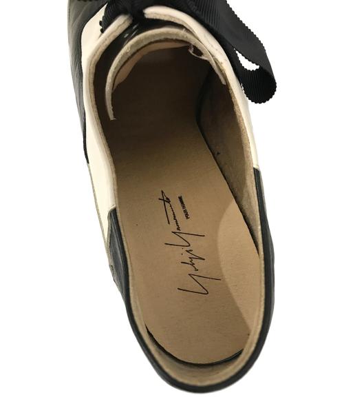 Yohji Yamamoto pour homme（ヨウジヤマモト プールオム）Yohji Yamamoto pour homme (ヨウジヤマモト プールオム) HIROMU TAKAHARA (ヒロムタカハラ) レースアップナイフシューズ ブラック×ホワイト サイズ:5の古着・服飾アイテム