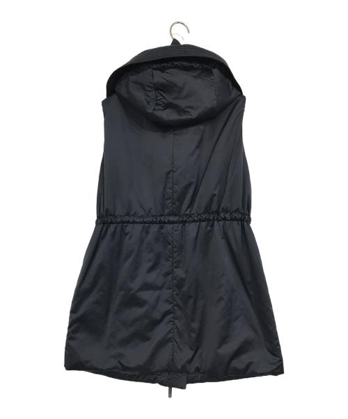 Max Mara WEEK END LINE（マックスマーラ ウイークエンドライン）Max Mara WEEK END LINE (マックスマーラ ウイークエンドライン) カシミヤ中綿 ベスト ネイビー サイズ:38の古着・服飾アイテム