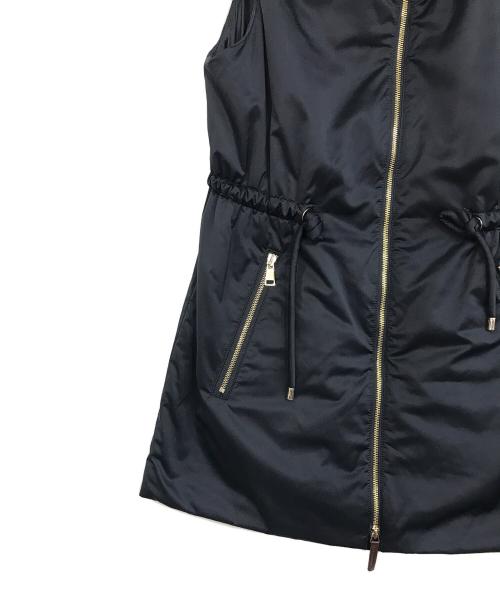 Max Mara WEEK END LINE（マックスマーラ ウイークエンドライン）Max Mara WEEK END LINE (マックスマーラ ウイークエンドライン) カシミヤ中綿 ベスト ネイビー サイズ:38の古着・服飾アイテム