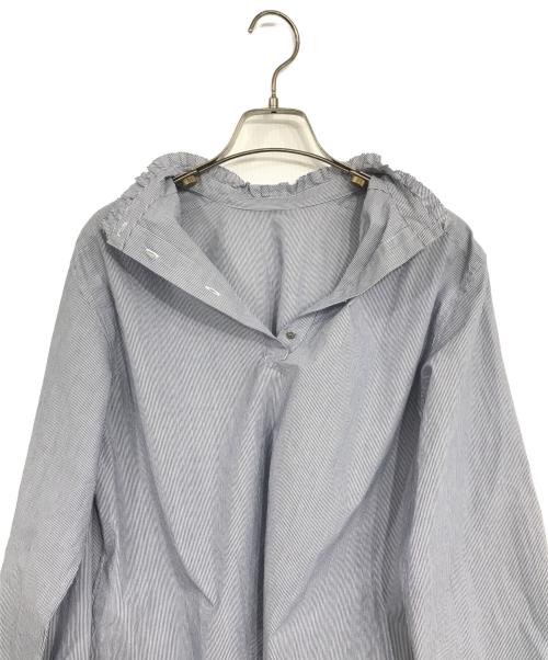 GALERIE VIE（ギャルリーヴィー）GALERIE VIE (ギャルリーヴィー) コットン カットオフフリルブラウス ブルー サイズ:Fの古着・服飾アイテム