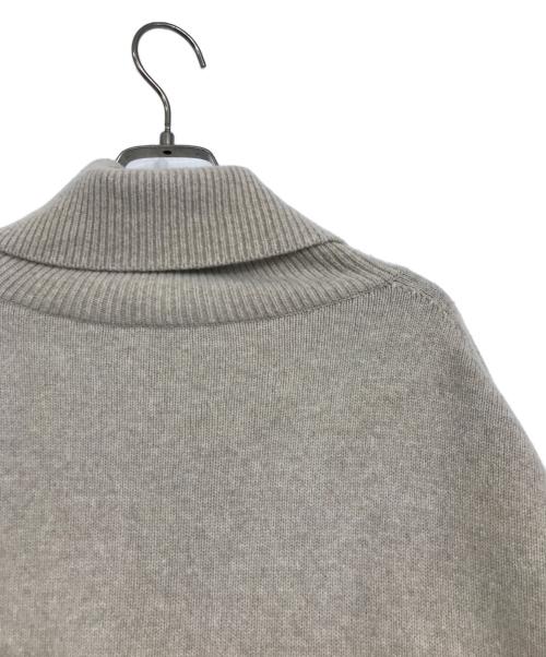 EVERYDAY I LIKE.（エヴリデイ アイ ライク）EVERYDAY I LIKE. (エヴリデイ アイ ライク) Aries タートルネックプルオーバー ベージュ サイズ:記載無しの古着・服飾アイテム