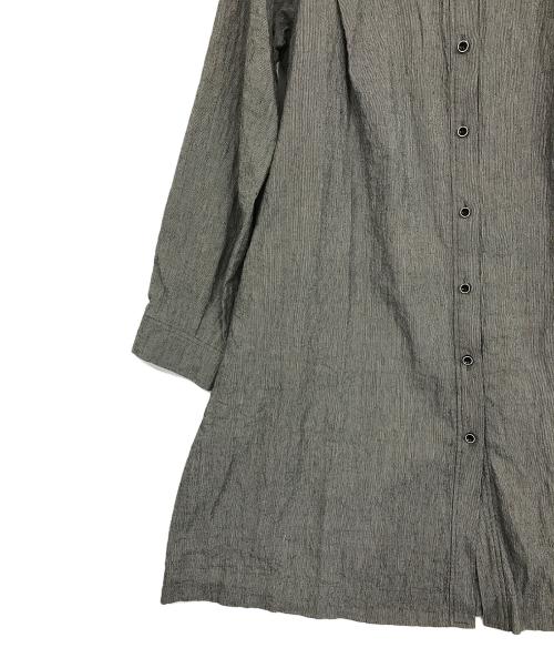 GIANNI LO GIUDICE（ジャンニ ロ ジュディチェ）GIANNI LO GIUDICE (ジャンニ ロ ジュディチェ) 先染めストライプロングブラウス グレー サイズ:40の古着・服飾アイテム