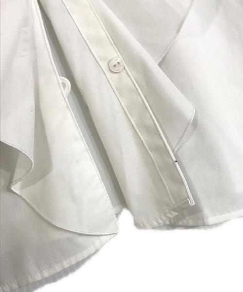 UNITED ARROWS（ユナイテッドアローズ）UNITED ARROWS (ユナイテッドアローズ) ラッフルフリル ブラウス ホワイト サイズ:FREEの古着・服飾アイテム