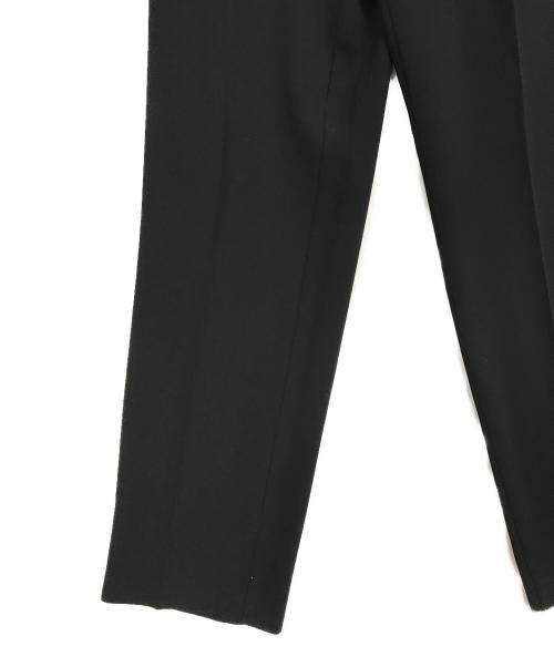 Maison Margiela 4（メゾンマルジェラ 4）Maison Margiela 4 (メゾンマルジェラ 4) ウエストリブ センタープレス ギャザーテーパードスラックスパンツ ブラック サイズ:44の古着・服飾アイテム