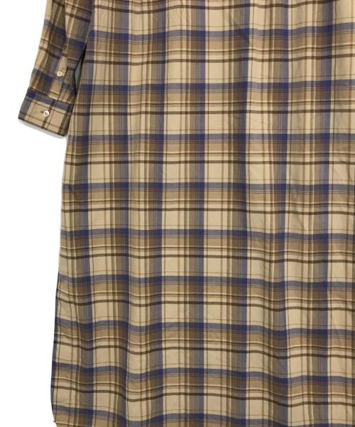 AURALEE（オーラリー）AURALEE (オーラリー) SUPER LIGHT WOOL CHECK ONE-PIECE ブラウン サイズ:1の古着・服飾アイテム