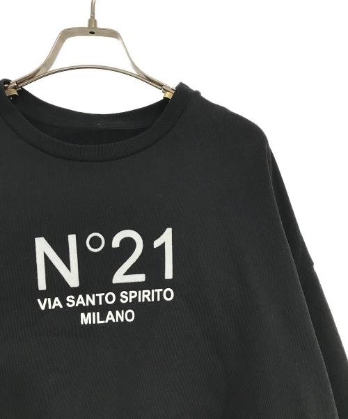 N°21（ヌメロヴェントゥーノ）N°21 (ヌメロヴェントゥーロ) ロゴクルーネックスウェット ブラック サイズ:36の古着・服飾アイテム