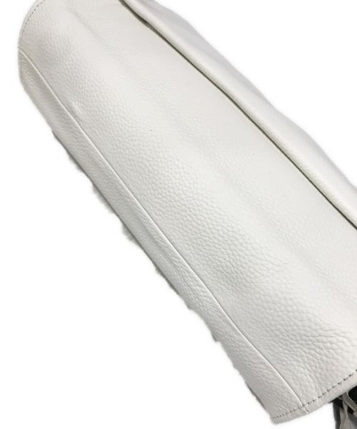 ear PAPILLONNER（イアパピヨネ）ear PAPILLONNER (イアパピヨネ) 柄 ワイドテープ ショルダー バッグ ホワイトの古着・服飾アイテム