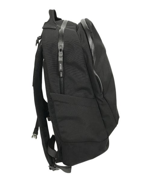 untrack（アントラック）untrack (アントラック) Back-Pack Ｍ ブラックの古着・服飾アイテム