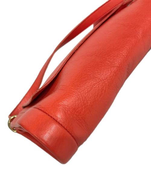 IL BISONTE（イル ビゾンテ）IL BISONTE (イル ビゾンテ) フラップ レザーショルダーバッグ オレンジの古着・服飾アイテム