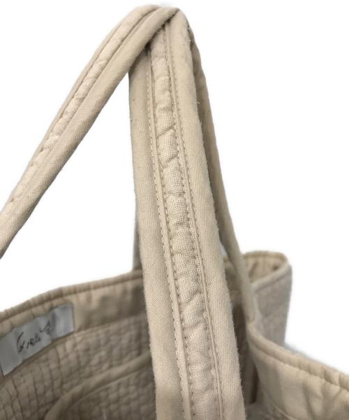 pionunnal（ピオヌンナル）pionunnal (ピオヌンナル) トートバッグ ベージュの古着・服飾アイテム