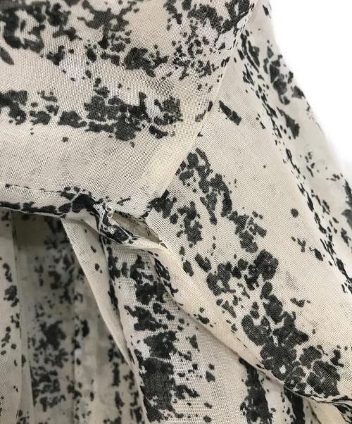 Snidel（スナイデル）Snidel (スナイデル) アートプリントフレアワンピース ベージュの古着・服飾アイテム