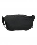 ear PAPILLONNERイアパピヨネ）の古着「バナナショルダーバッグ」｜ブラック