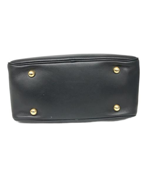 J&M DAVIDSON（ジェイ＆エム デヴィッドソン）J&M DAVIDSON (ジェイ＆エム デヴィッドソン) MINI VIVIハンドバッグ ネイビーの古着・服飾アイテム