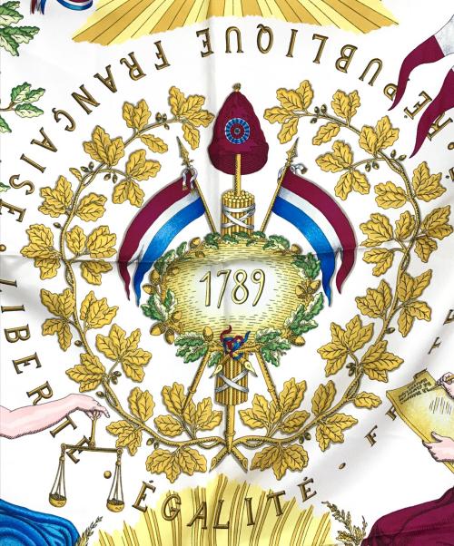 HERMES（エルメス）HERMES (エルメス) LIBERTE EGALITE FRATERNITE REPUBLIQUE FRANCAISE カレ90 ピンクの古着・服飾アイテム