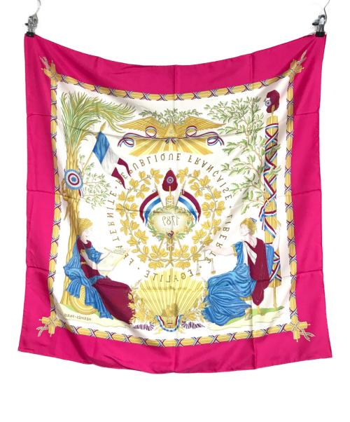 HERMES（エルメス）HERMES (エルメス) LIBERTE EGALITE FRATERNITE REPUBLIQUE FRANCAISE カレ90 ピンクの古着・服飾アイテム