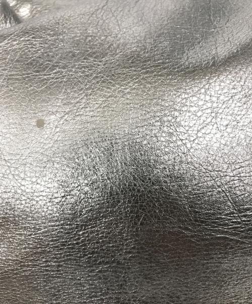 russet（ラシット）russet (ラシット) ソフトレザーラウンドショルダーバッグ シルバーの古着・服飾アイテム