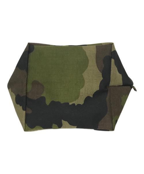 Herve Chapelier（エルベシャプリエ）Herve Chapelier (エルベシャプリエ) カモ柄舟形 ハンドバッグ カーキの古着・服飾アイテム