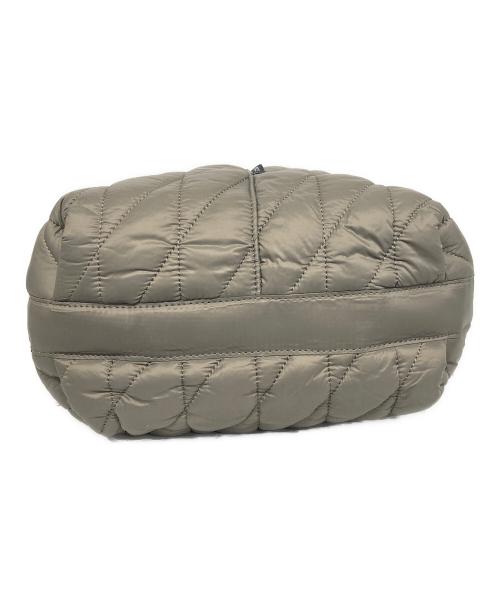 Y'SACCS（イザック）Y'SACCS (イザック) パデットトートバッグ Mサイズ グレーの古着・服飾アイテム