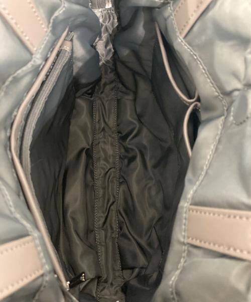 Y'SACCS（イザック）Y'SACCS (イザック) パデットトートバッグ Mサイズ グレーの古着・服飾アイテム