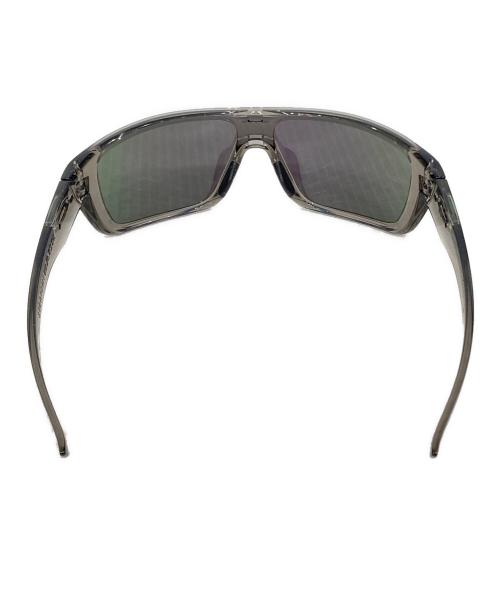 OAKLEY（オークリー）OAKLEY (オークリー) Straightback グレー サイズ:133の古着・服飾アイテム