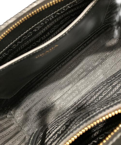 PRADA（プラダ）PRADA (プラダ) SAFFIANO SOFT　2WAYショルダーバッグ ブラックの古着・服飾アイテム