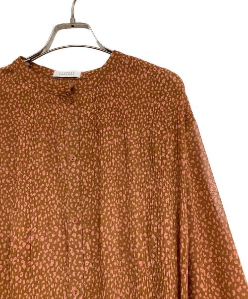 BARNEYS NEWYORK（バーニーズ・ニューヨーク）BARNEYS NEWYORK (バーニーズ・ニューヨーク) 総柄ワンピース ブラウン サイズ:Fの古着・服飾アイテム