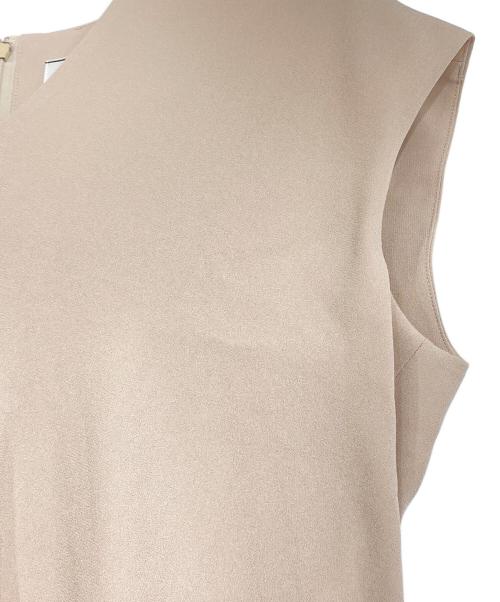 BEIGE（ベイジ）BEIGE (ベイジ) ノースリーブワンピース ベージュ サイズ:6の古着・服飾アイテム