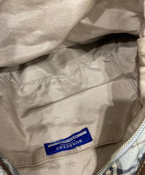 BURBERRY BLUE LABEL（バーバリー ブルー レーベル）BURBERRY BLUE LABEL (バーバリーロンドンブルーレーベル) チェック柄ショルダーバッグ スカイブルーの古着・服飾アイテム