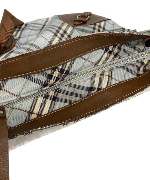 BURBERRY BLUE LABEL（バーバリー ブルー レーベル）BURBERRY BLUE LABEL (バーバリーロンドンブルーレーベル) チェック柄ショルダーバッグ スカイブルーの古着・服飾アイテム