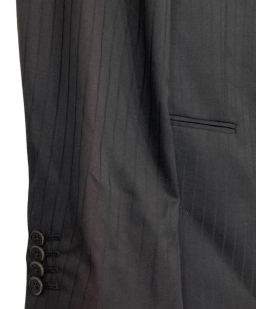 ARMANI COLLEZIONI（アルマーニ コレツィオーニ）ARMANI COLLEZIONI (アルマーニ コレツィオーニ) テーラードジャケット ブラック サイズ:48の古着・服飾アイテム